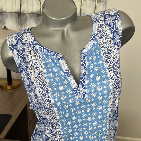 Lucky Brand Sleeveless Top - Picture 2 of 5